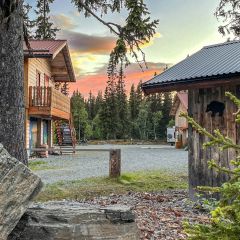 Ferienwohnung Härbre und Grillhütte